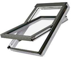 Среднеповоротные пластиковые окна Fakro PTP U3 55*98